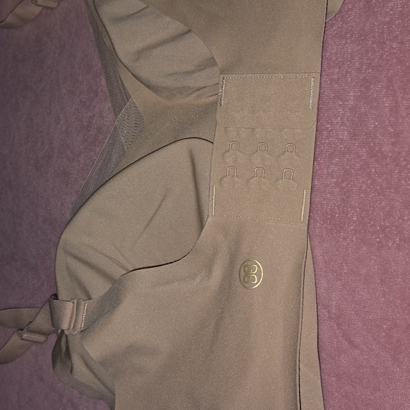 Honeylove Wire Free CrossOver Bra Size Medium - Picture 7 of 8